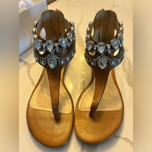 Women’s SCHUTZ  dress sandals size 7US.
